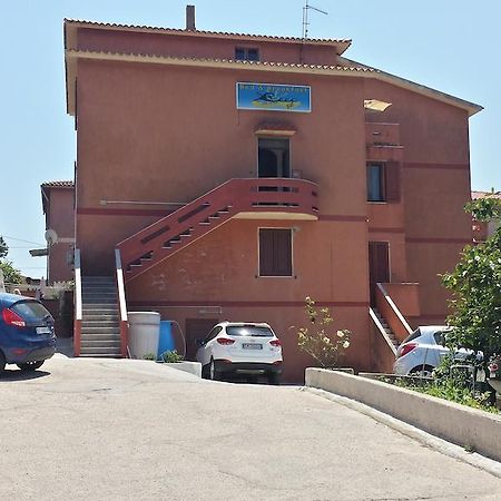 Guest House Tra Rocce E Mare La Maddalena  Kültér fotó
